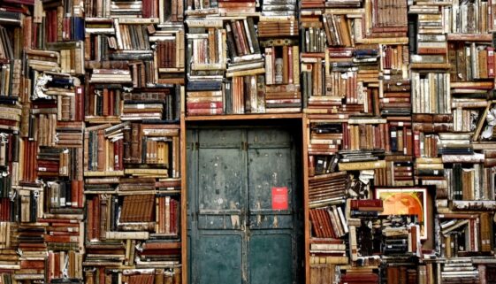 books-1655783_1280