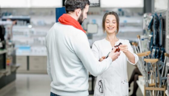pharmacist-with-client-in-the-pharmacy-store-2023-11-27-05-36-15-utc-2